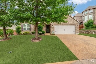 Building Photo - 612 Excalibur Dr