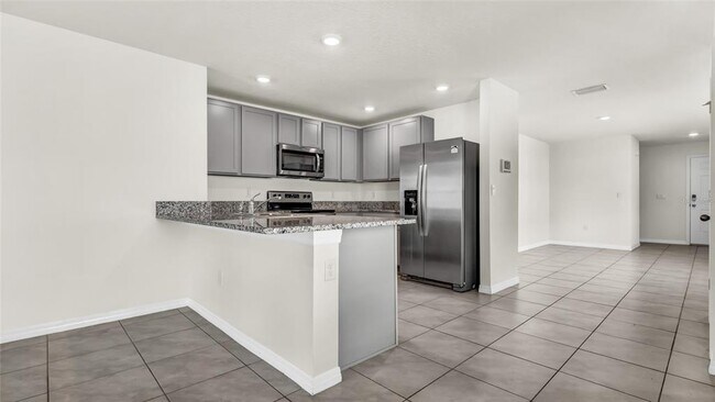 Building Photo - 12173 Downy Birch Dr