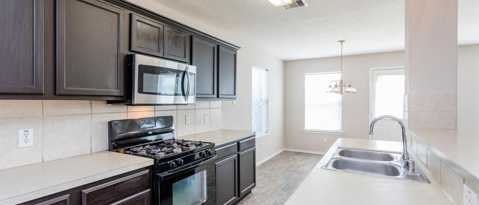 Foto del edificio - 4546 Newhope Terrace Ln