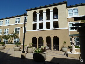 Building Photo - 1883 Agnew Rd