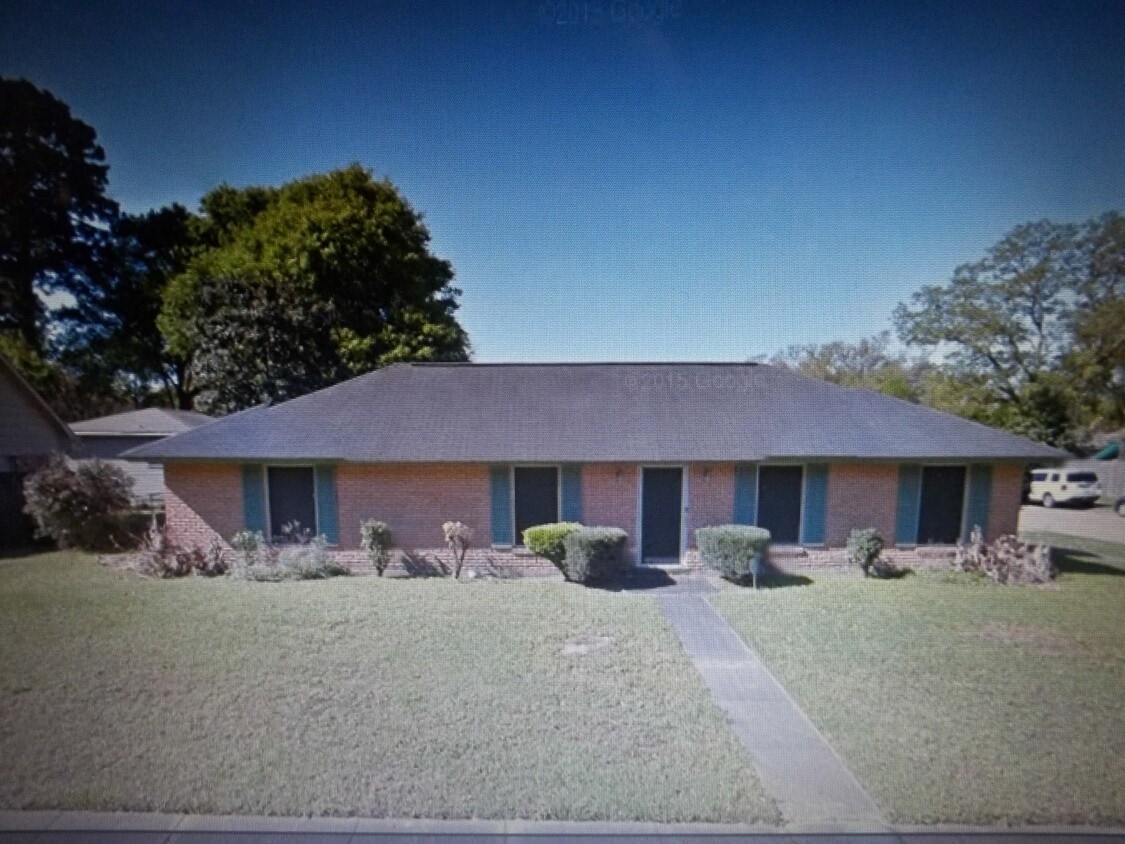 300 Broadmoor Blvd, Lafayette, LA 70503 House Rental in Lafayette, LA