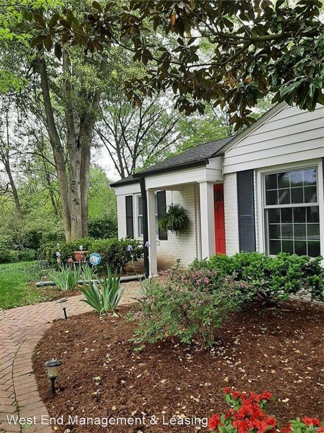 Building Photo - 4 br, 4 bath House - 14 Chilton Lane
