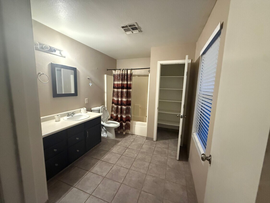 Foto del edificio - 4608 S Twinleaf Dr