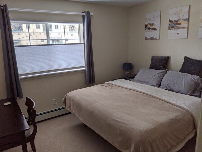 Foto del edificio - 205 E Hurd Ln