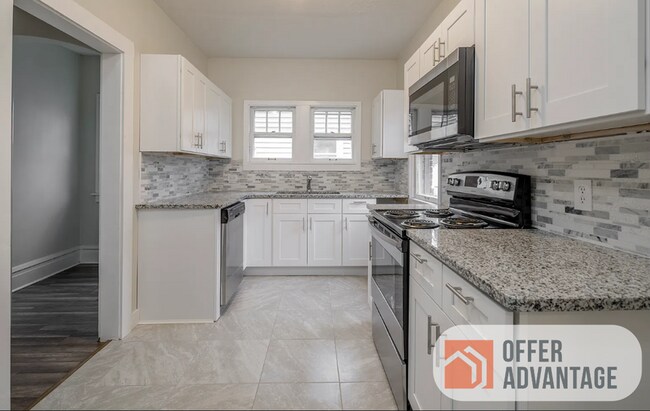 Foto del edificio - 12980 Cedar Rd