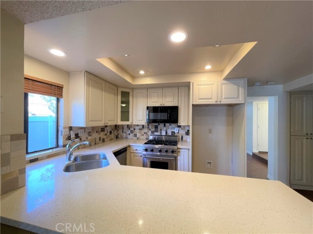 Building Photo - 1327 Solera Ln
