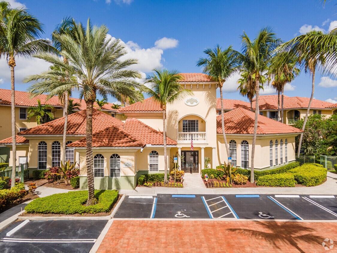 Fairway Vista Apartments in West Palm Beach, FL