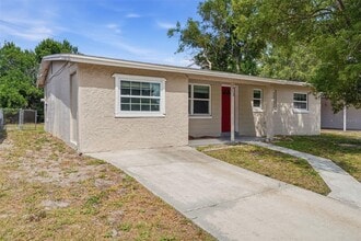 Building Photo - 1413 Sunridge Rd