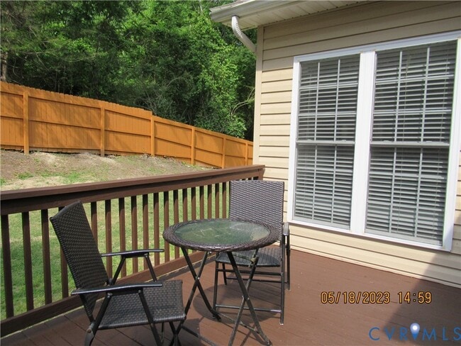 Foto del edificio - 429 Nottingham Dr