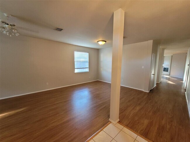 Foto del edificio - 2316 Pecan Dr