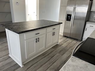 Foto del edificio - 485 Sandalwood Ln