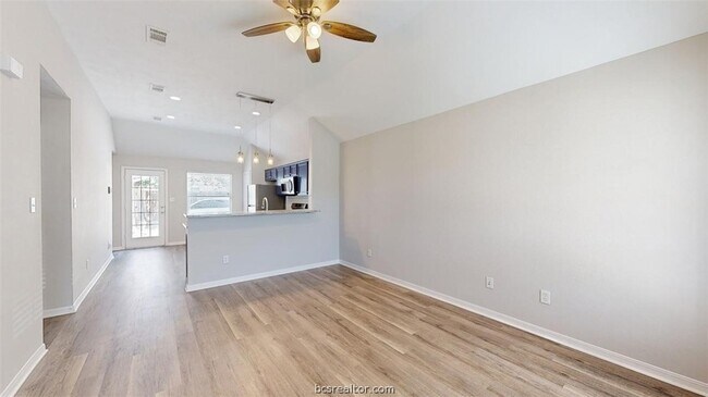 Building Photo - 509 Camp Court