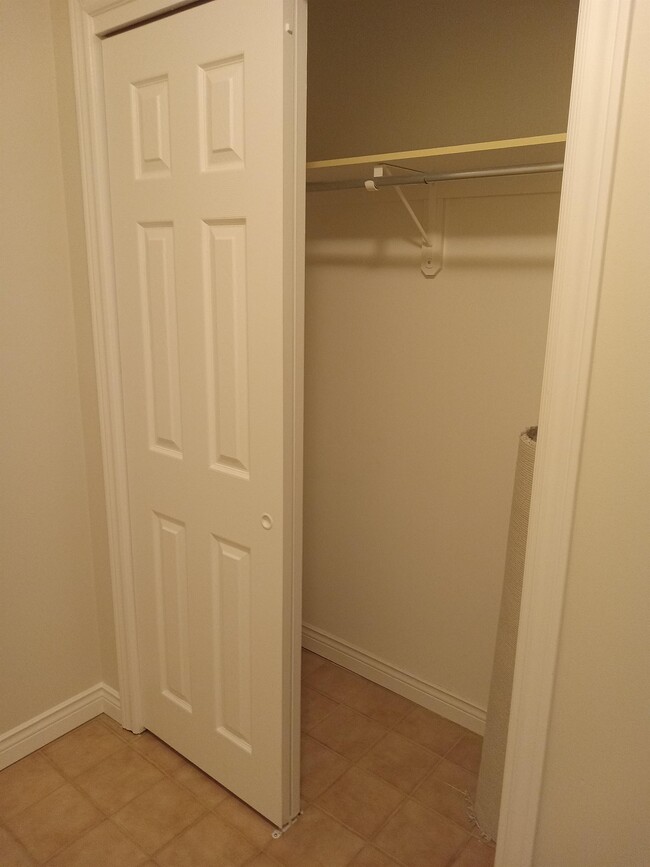 Building Photo - 107 Marisa Ln