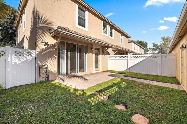 Photo - 8050 Murano Cir House