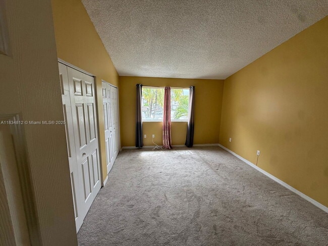 Foto del edificio - 2317 SE 24th Ave