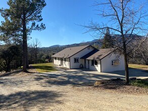 Building Photo - 10964 Rainbow Lake Rd