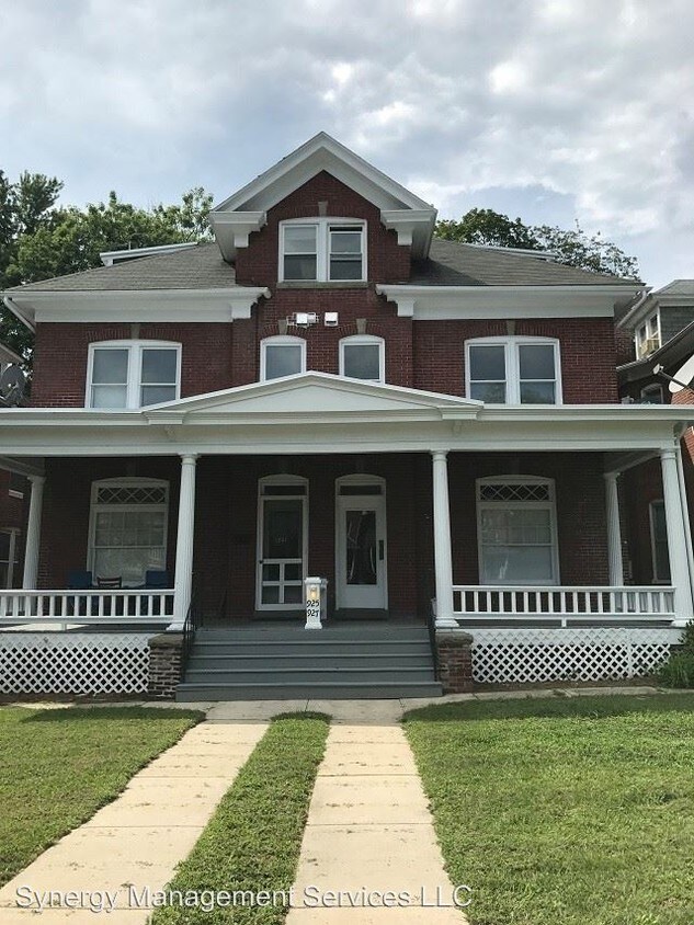 Primary Photo - 925-927 Hamilton Blvd