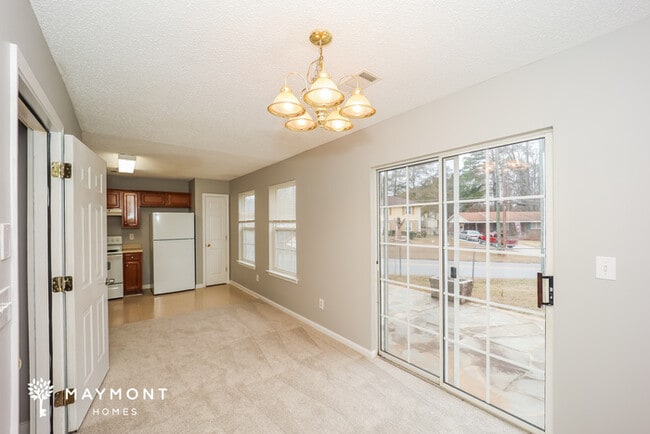 Foto del edificio - 1601 Hallmark Hills Dr