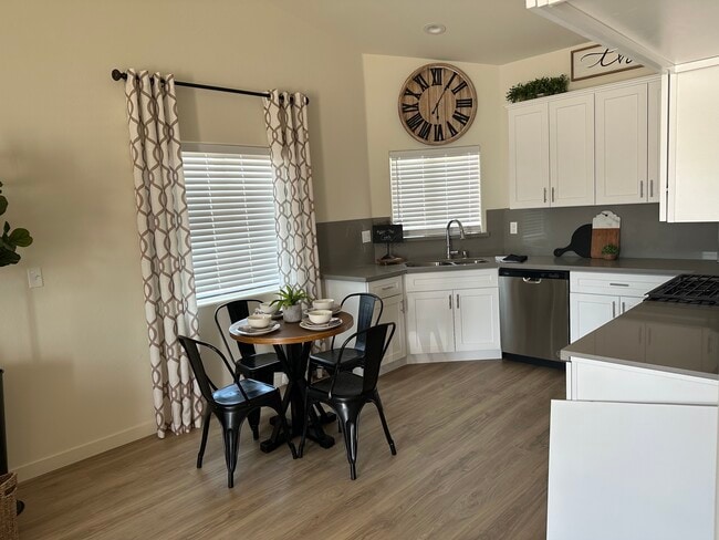 Building Photo - 8507 Frankie Lou St