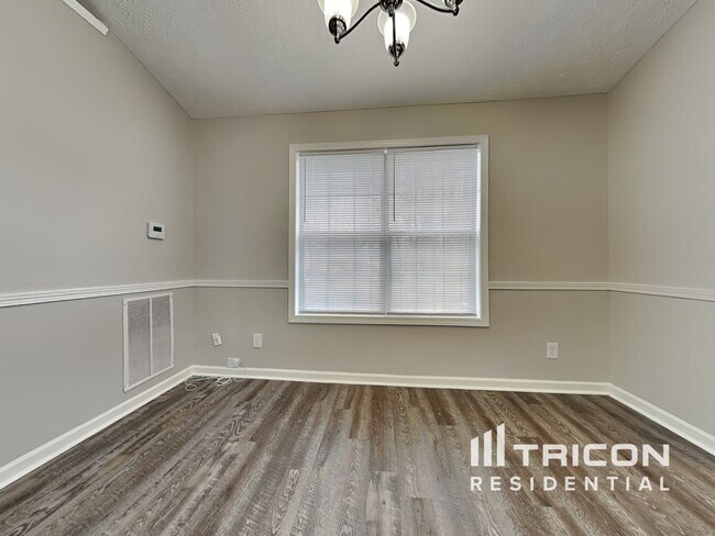 Building Photo - 4194 Riverbank Ct
