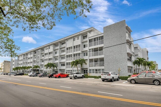 Foto del edificio - 329 SE 3rd St