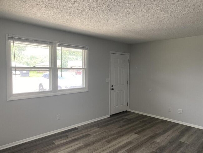 Foto del edificio - 6309 E Piccadilly Rd