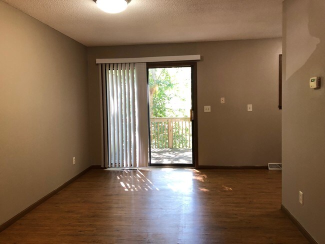 Building Photo - 3604 W Sugar Tree Ln