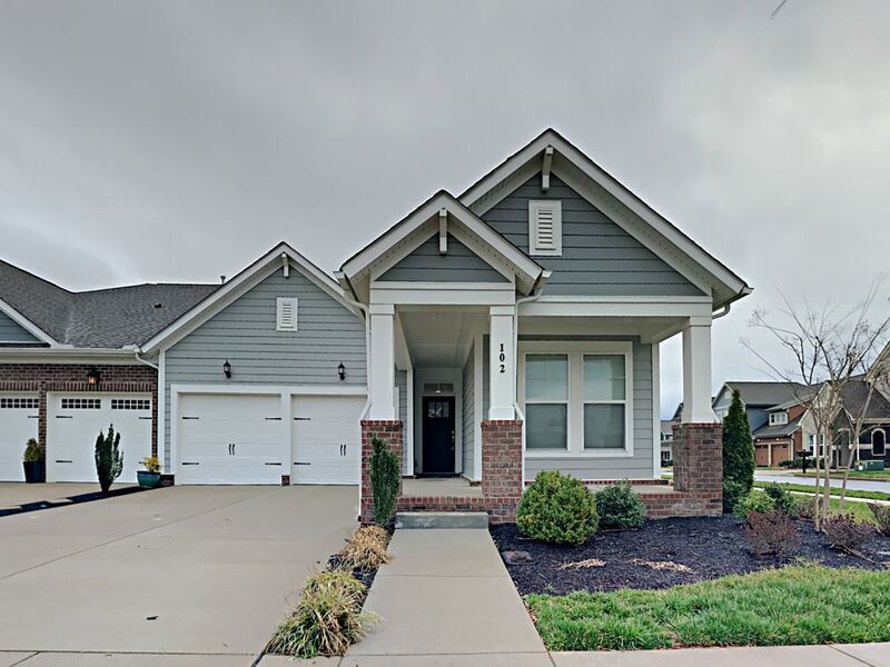Primary Photo - 102 Saddle Wood Ln