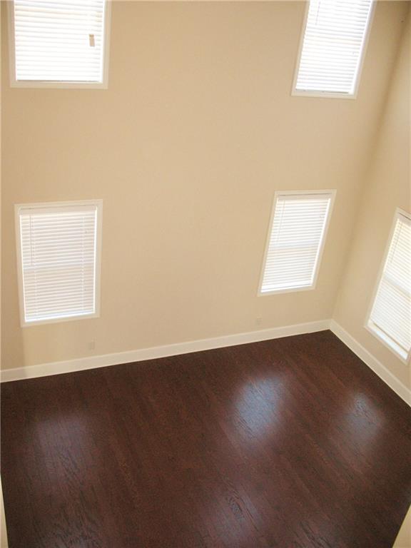 Foto del edificio - 6450 Pine Bluff Dr