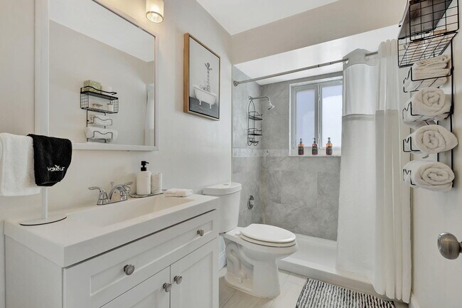 Foto del edificio - 1104 Jackpine St