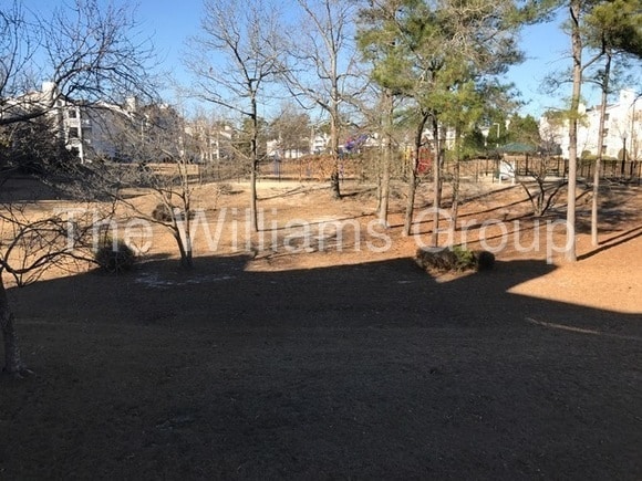 Building Photo - 342 Waterdown Dr