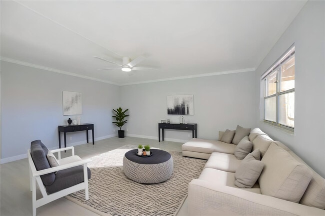 Foto del edificio - 633 Brittany N