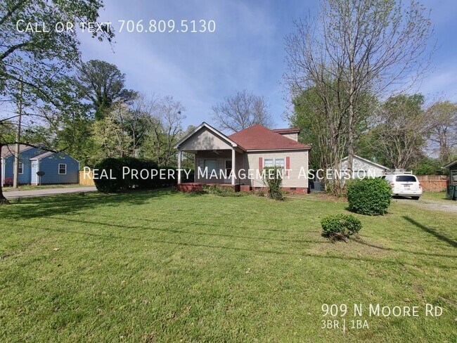 Photo - 909 N Moore Rd House