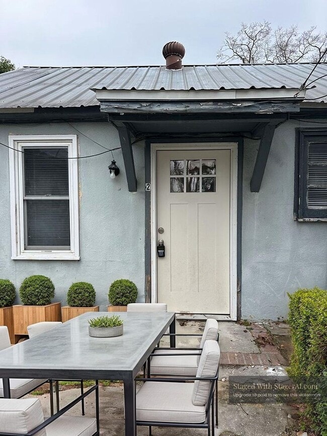 1712 Central Ave