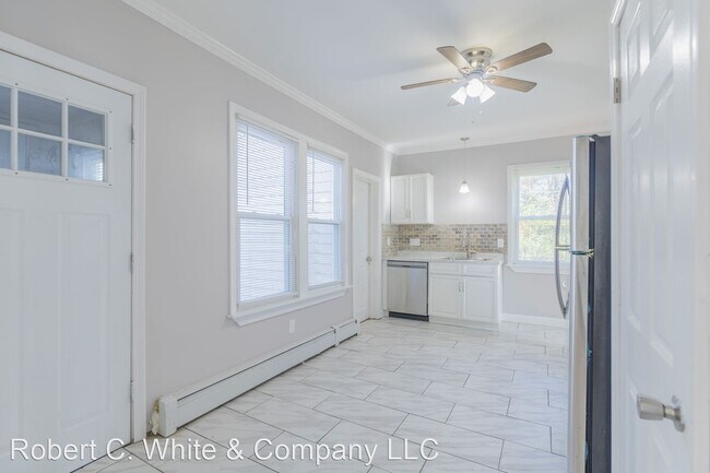 Building Photo - 3 br, 2 bath House - 476 Park Avenue