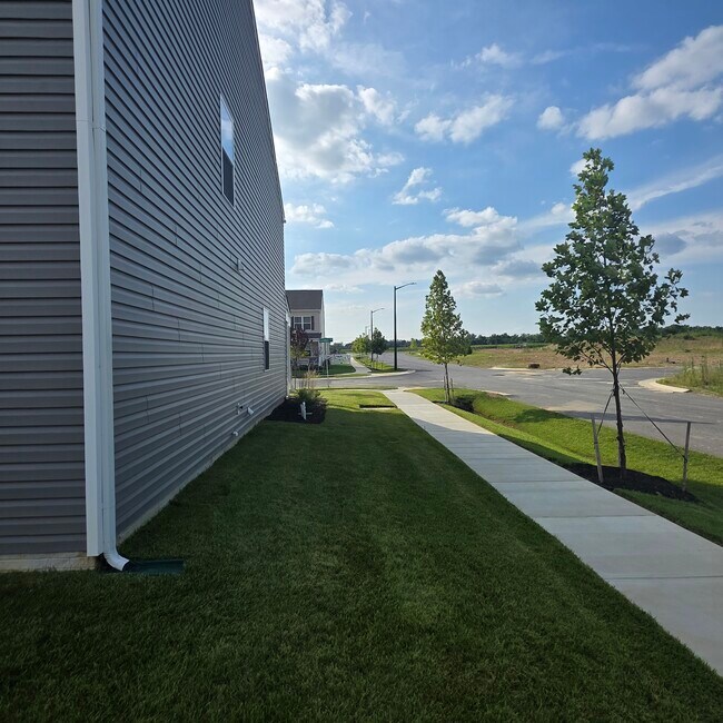 Building Photo - 29891 Londyn Ln