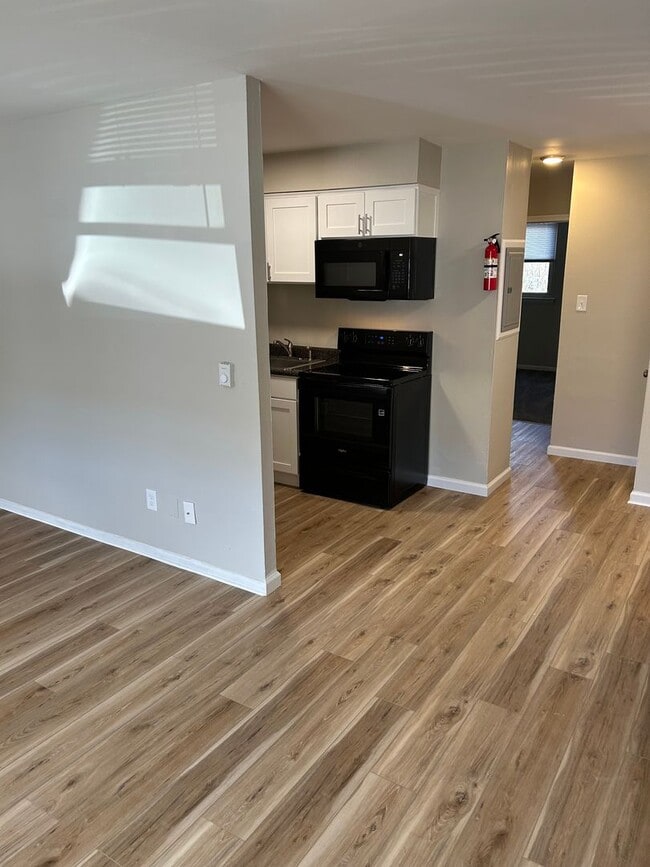 Building Photo - Park Run Apartments