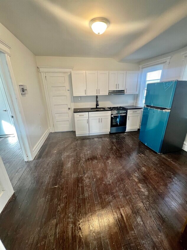 18 Ann St Unit 3F, Harrison, NJ 07029 Apartment for Rent in Harrison