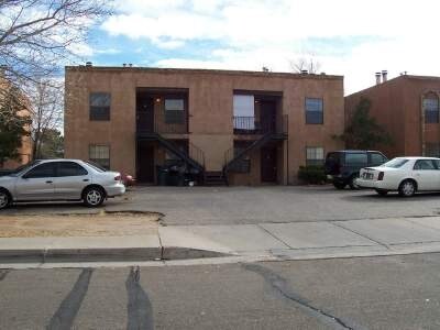 Primary Photo - 1040 Meadowlark Ct SE