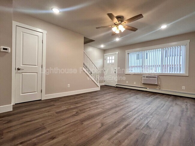 Foto del edificio - 2855 Taft Ave SW