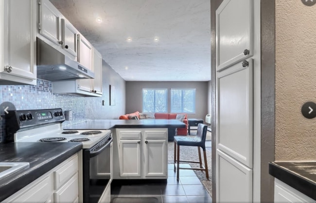 Photo - 857 S Van Gordon Ct Apartment