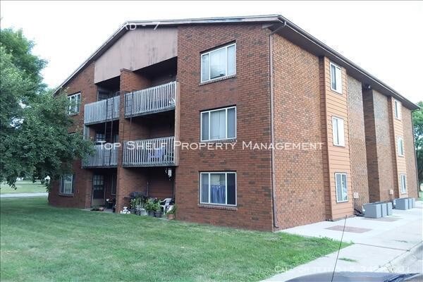 Primary Photo - 1 bedroom in Ankeny IA 50023