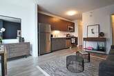 Foto principal - 637 W Erie St