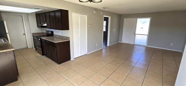 Photo - 12240 Conneticut Woods Ct House