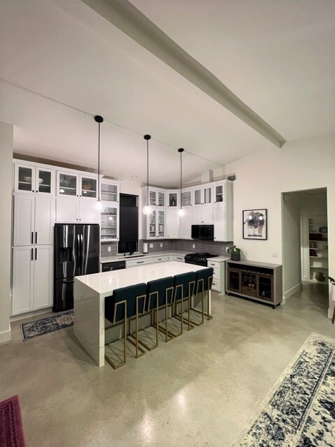 Building Photo - 3003 Birdwood Cir