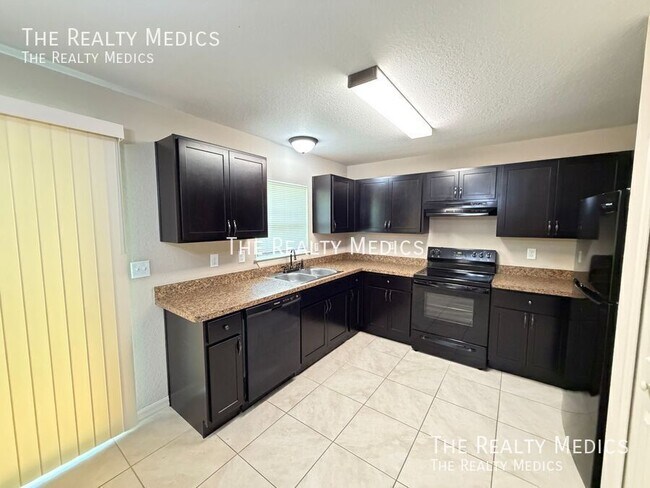 Foto del edificio - 4864 SE 137th Pl