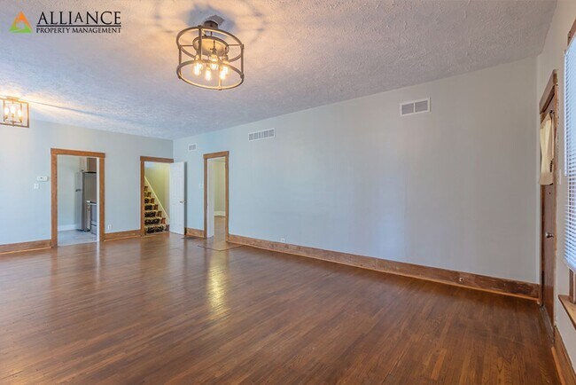 Foto del edificio - 1621 Leavenworth St