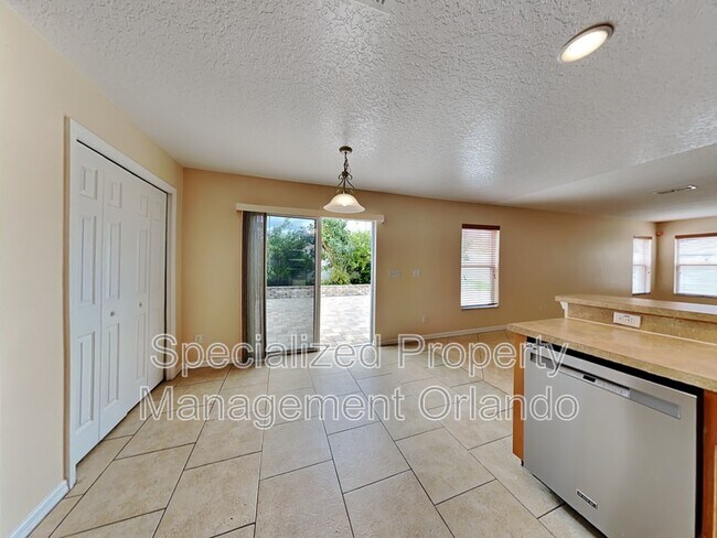 Building Photo - 3834 Klondike Pl
