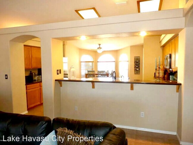 Building Photo - 3 br, 2 bath House - 2304 Buckingham Blvd