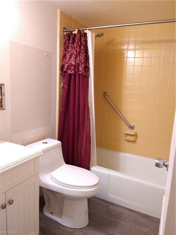 Foto del edificio - 2244 Winkler Ave
